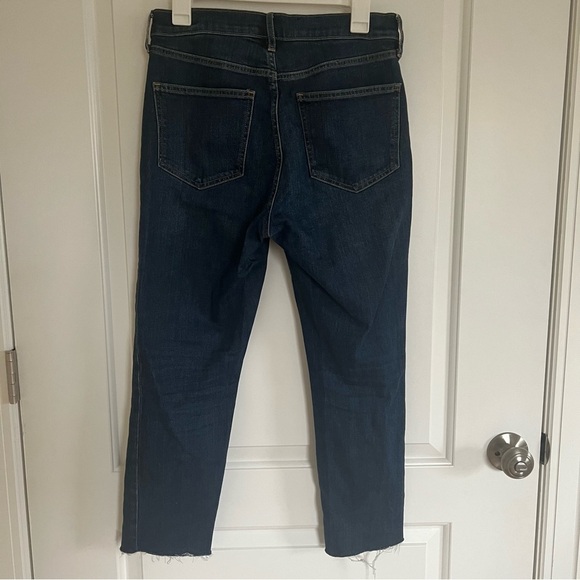 GAP Women's Dark Blue Jeans - Picture 3 of 4